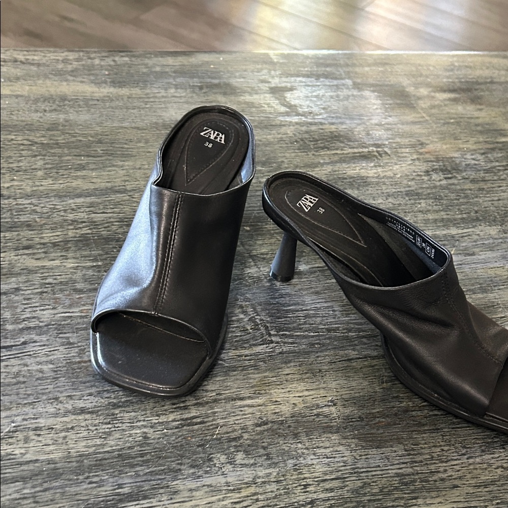 Zara Women's Open-Toe Mules